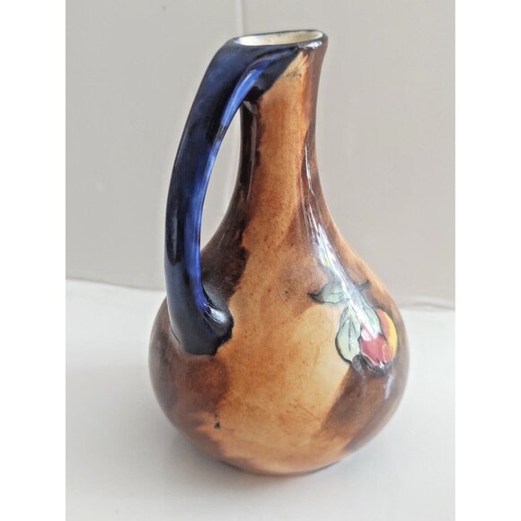 Vintage H & K Tunstall England  Bud Vase 4 3/4" - Picture 3 of 9